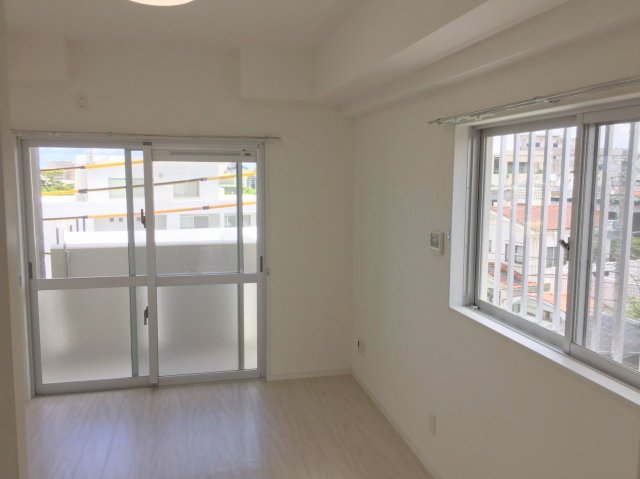 居室・リビング　※退去前の為、写真と現状が異なる場合がございます