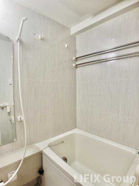 バス・シャワールーム　風呂