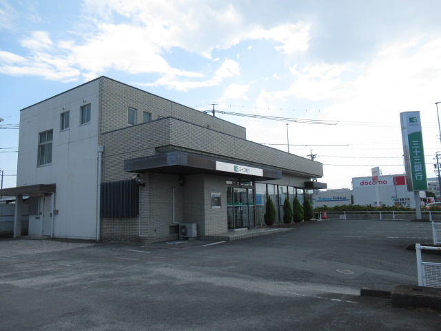 銀行　三十三銀行神社口支店（銀行）まで605m