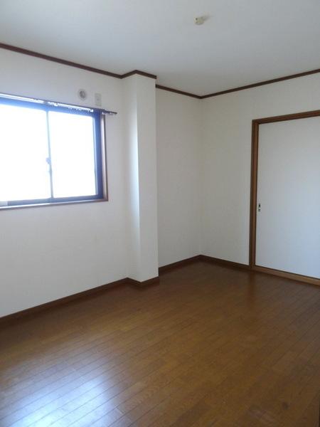 その他部屋・スペース　★６帖洋室★