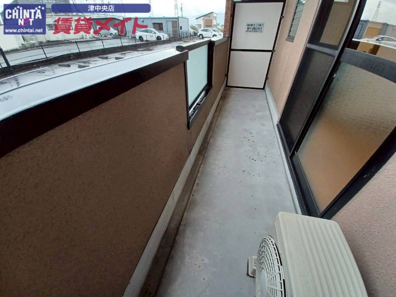 バルコニー　同型参考写真