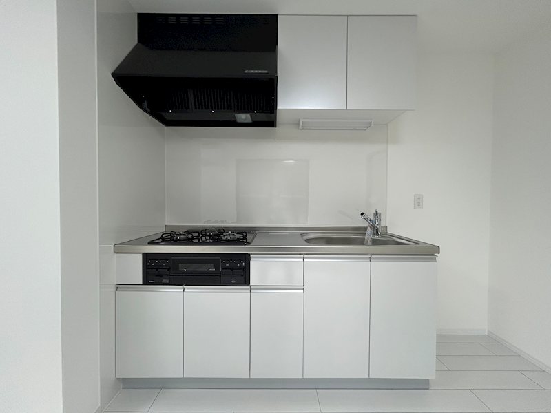 キッチン　同物件別部屋「参考写真」