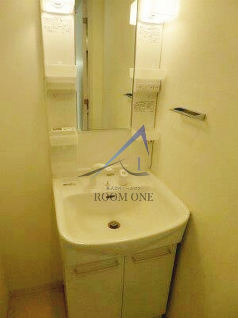 洗面設備　洗面台です。