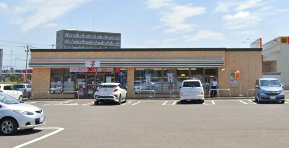 コンビニ　セブン－イレブン恵庭恵み野里美店（コンビニ）まで1217m