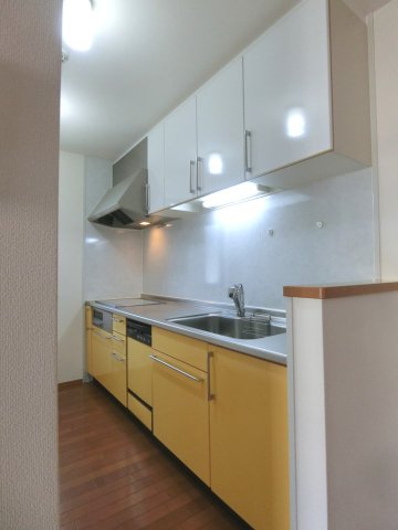 キッチン　同物件内参考画像