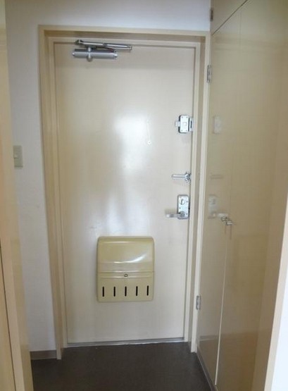 玄関　他のタイプのお写真です