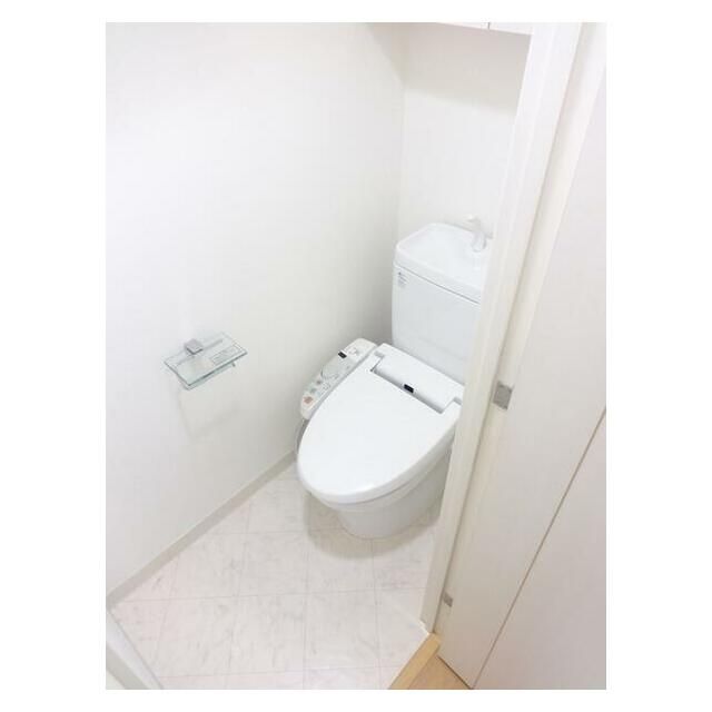 トイレ　（別タイプ参考写真）エクシム板橋区役所前　板橋区氷川町