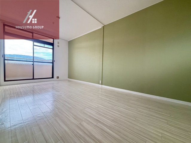 居室・リビング　こちらの居間で趣味の時間をお楽しみください