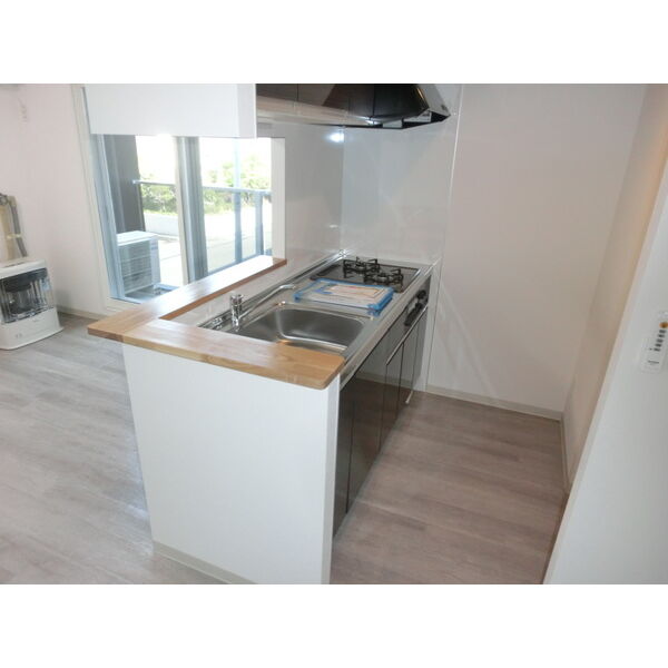 キッチン　人気の対面キッチンです♪