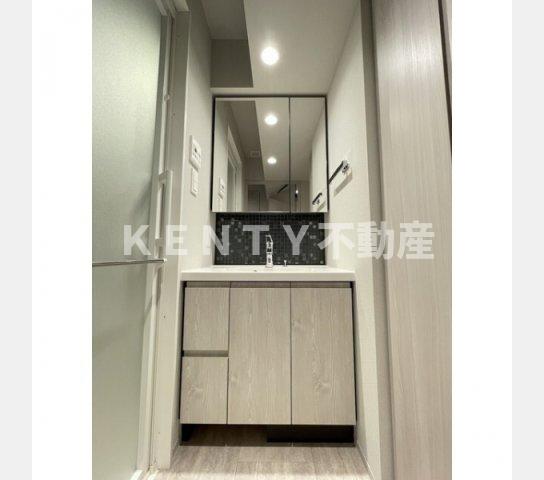 玄関　洗面設備