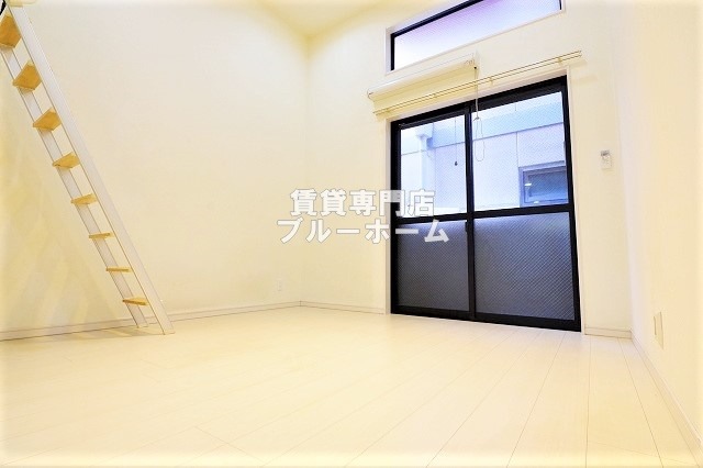 その他　洋室の別角度です！