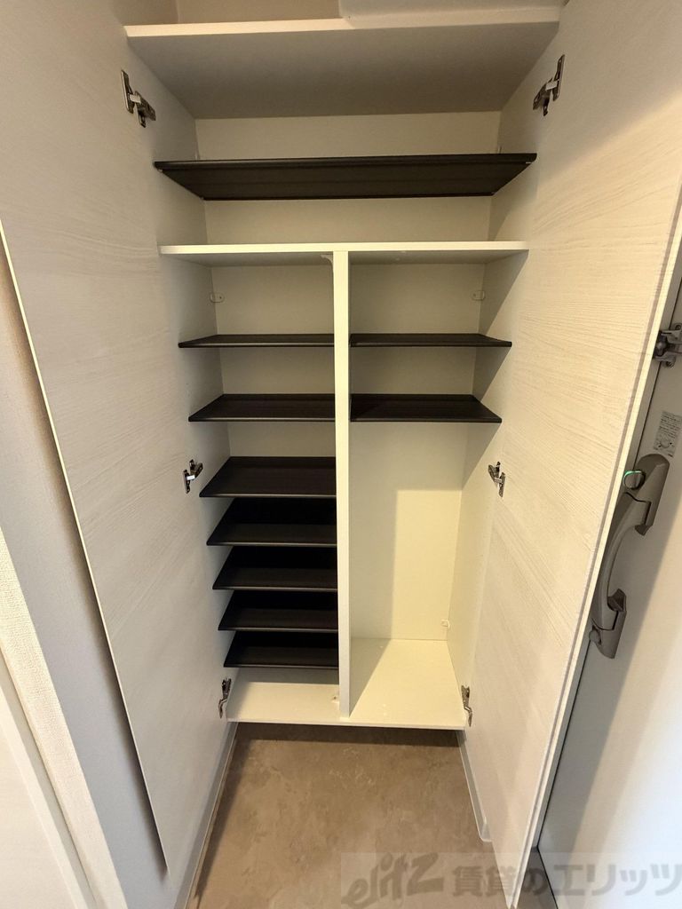 その他設備　下駄箱