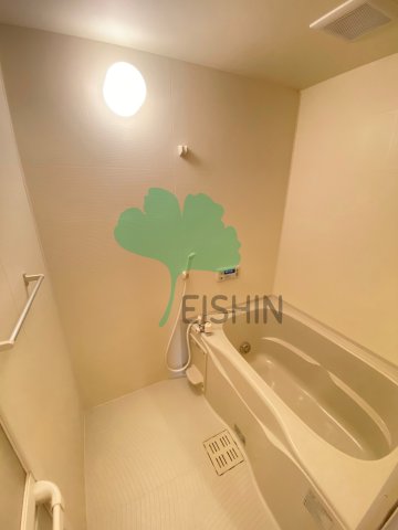 バス・シャワールーム　清潔感のある浴室です！