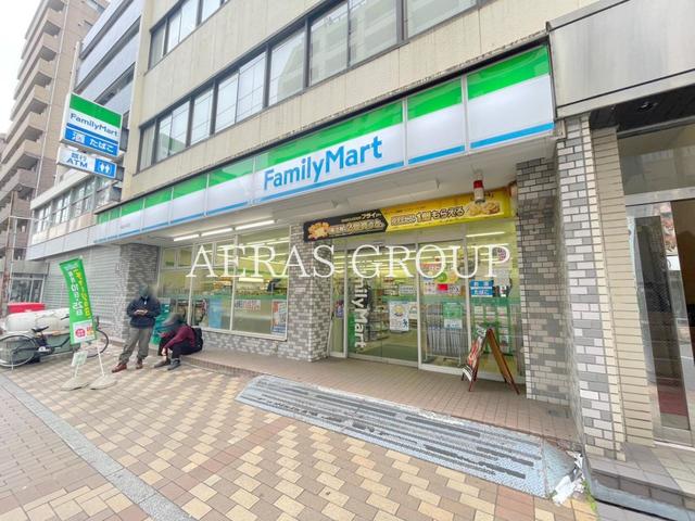 コンビニ　ファミリーマート 亀屋赤羽西店（コンビニ）まで192m