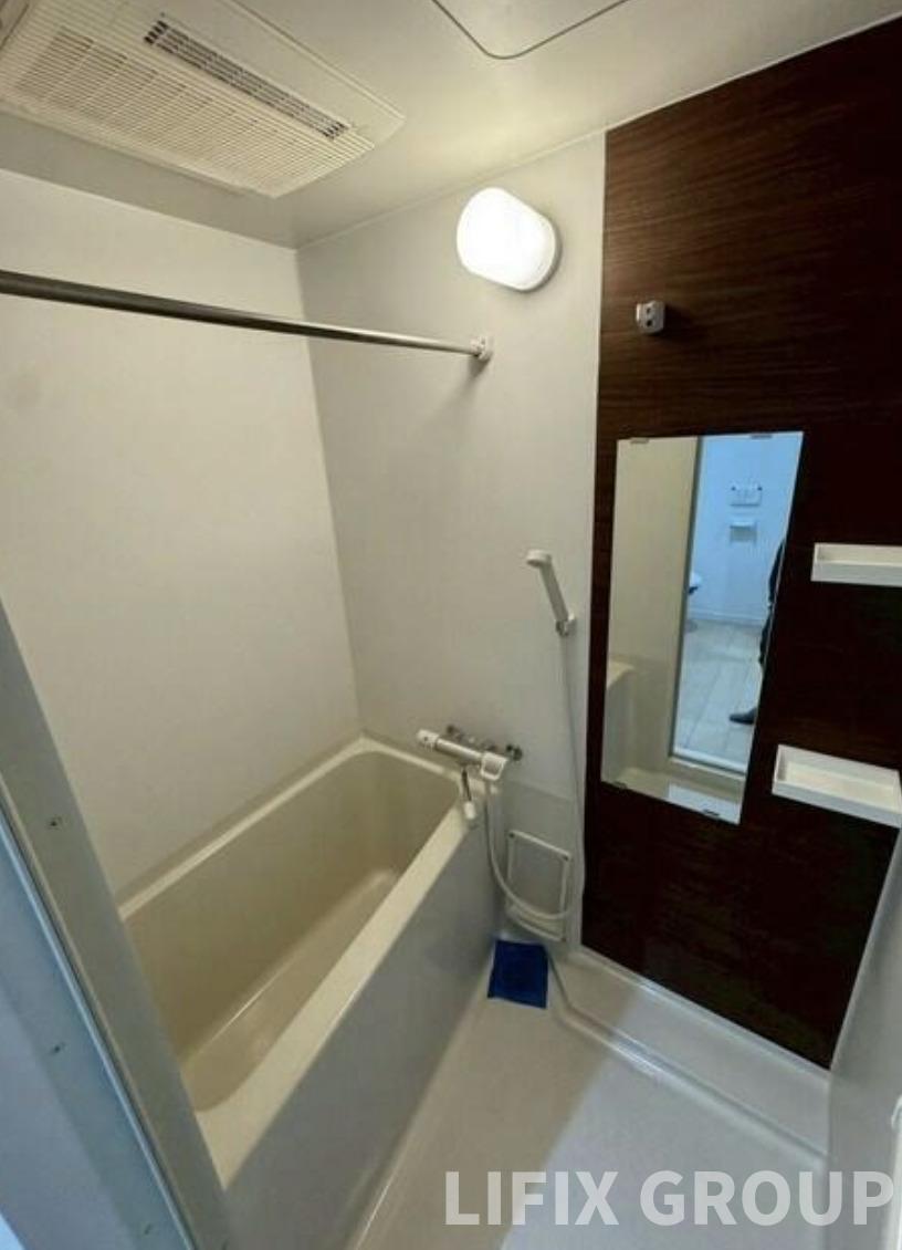 バス・シャワールーム　風呂