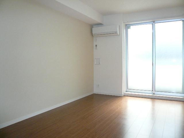 居室・リビング　洋室３