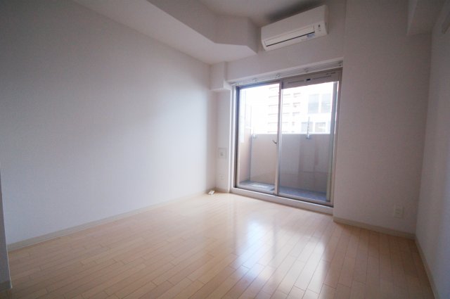 居室・リビング　プレサンス天神橋ディオレ