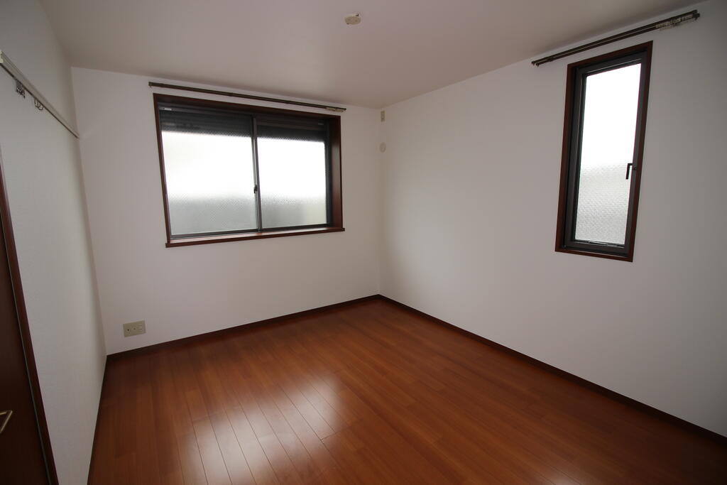 その他部屋・スペース　洋室（リノベーション前の写真）