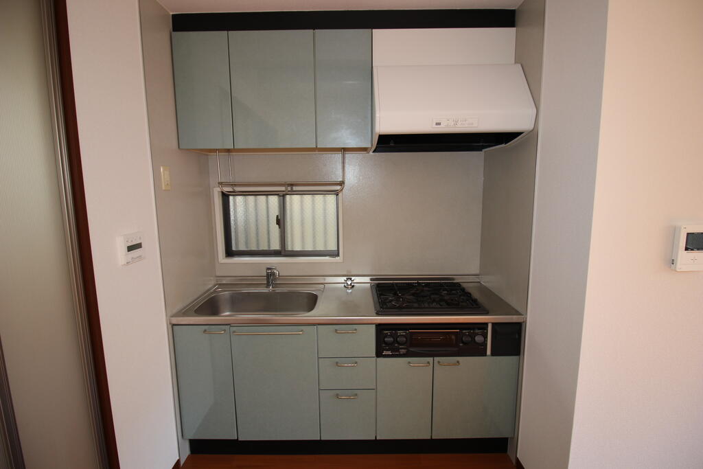 キッチン　キッチン（リノベーション前の写真）