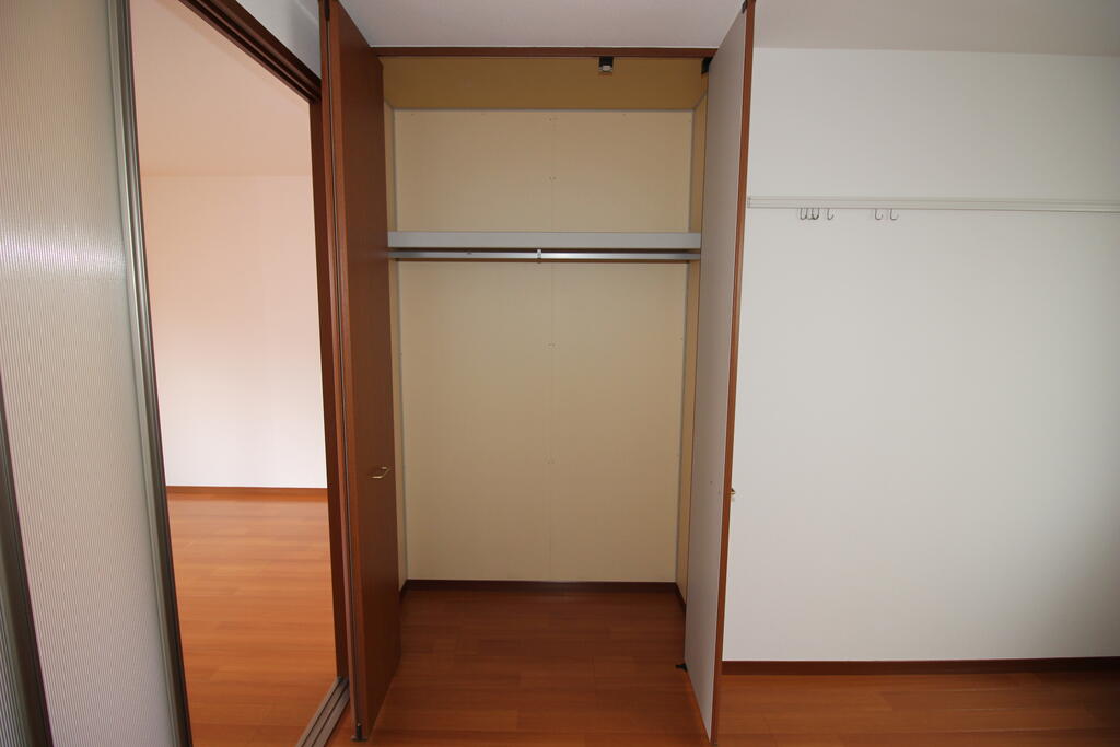 収納　収納（リノベーション前の写真）