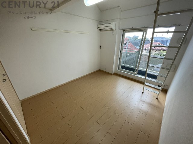 居室・リビング　エアコン付きで初期費用を抑えられます！