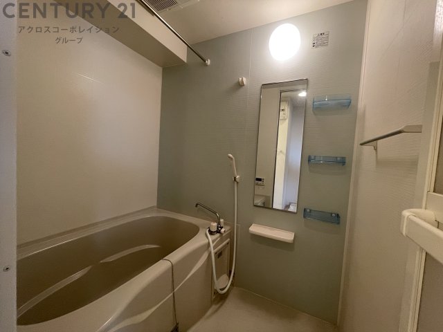 バス・シャワールーム　追炊き機能・浴室乾燥機付き☆