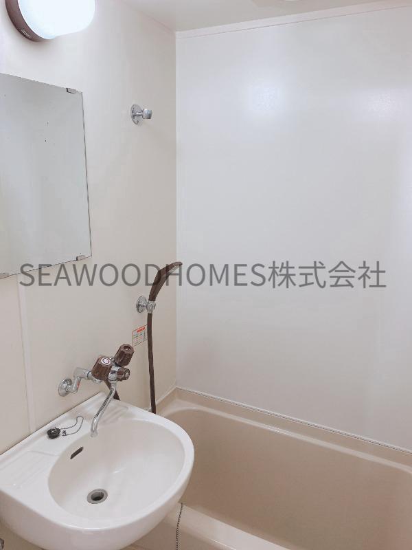 バス・シャワールーム　一日の疲れをリセット。リラックスできるバスタイム。