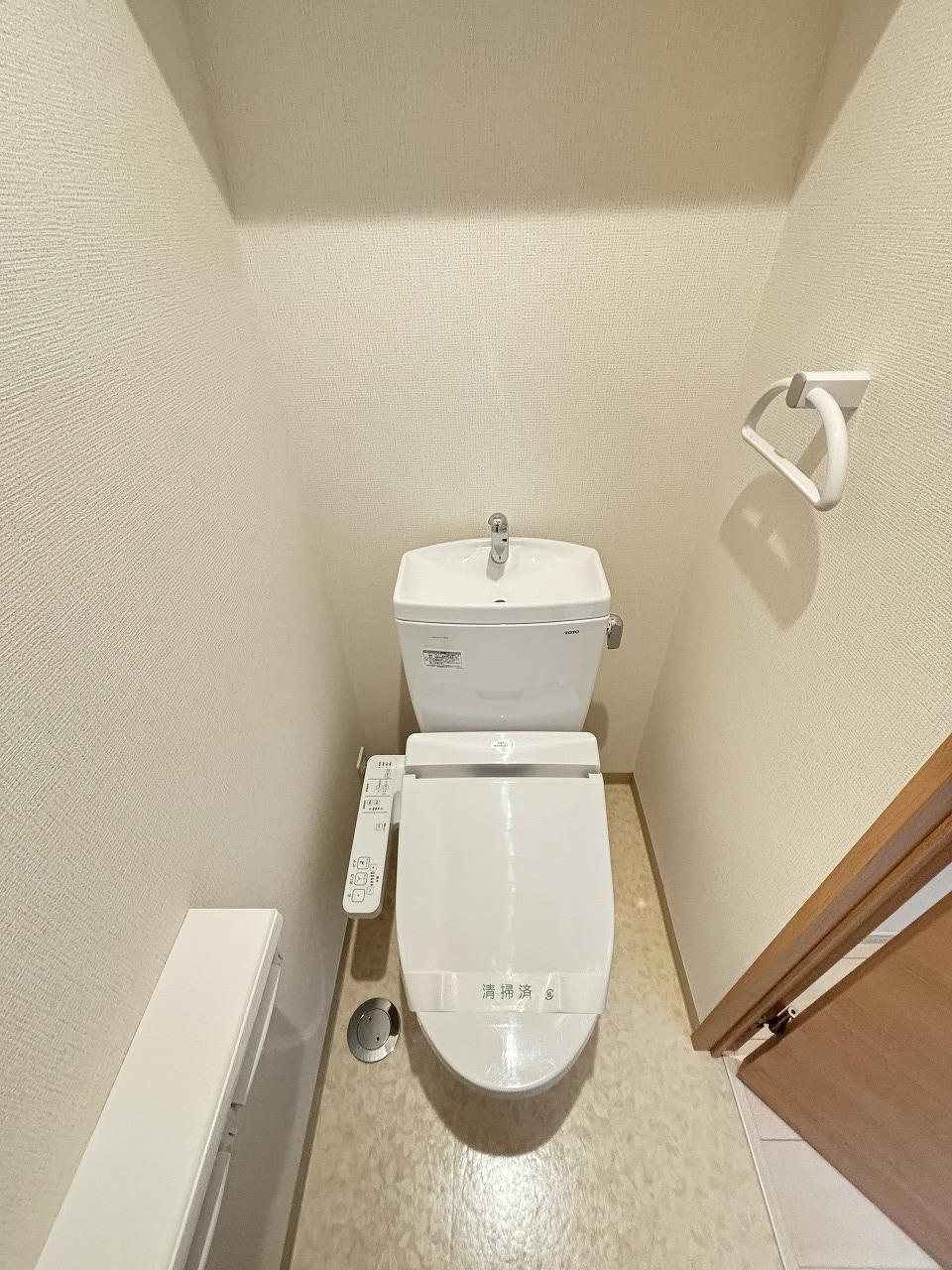トイレ　※写真他部屋参照