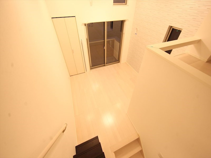 その他　洋室6帖　ロフト5.7帖（収納にも寝室にも使えます）