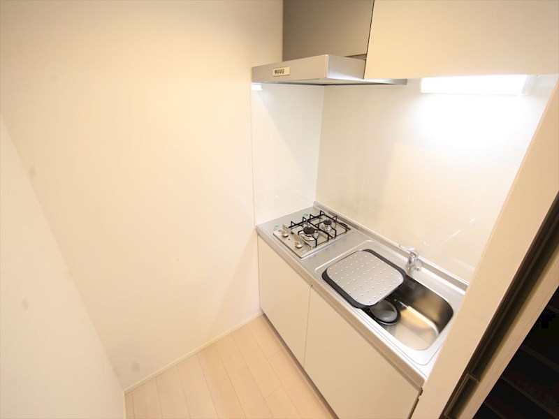 キッチン　システムキッチン（ガス2口コンロ付）