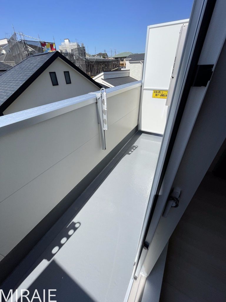 バルコニー　外観
