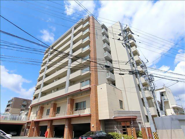 建物外観　２００９年築のマンションです。