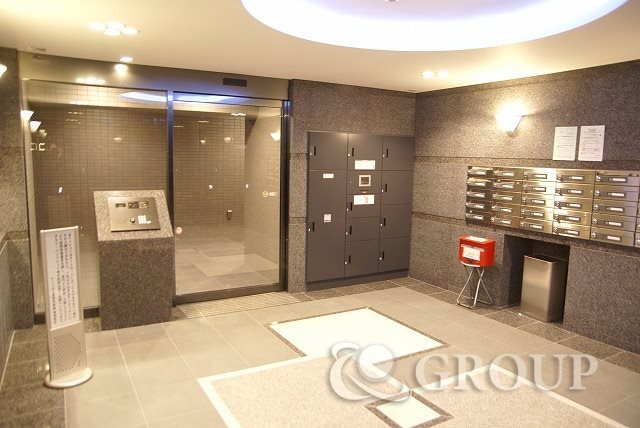 エントランス　エントランス