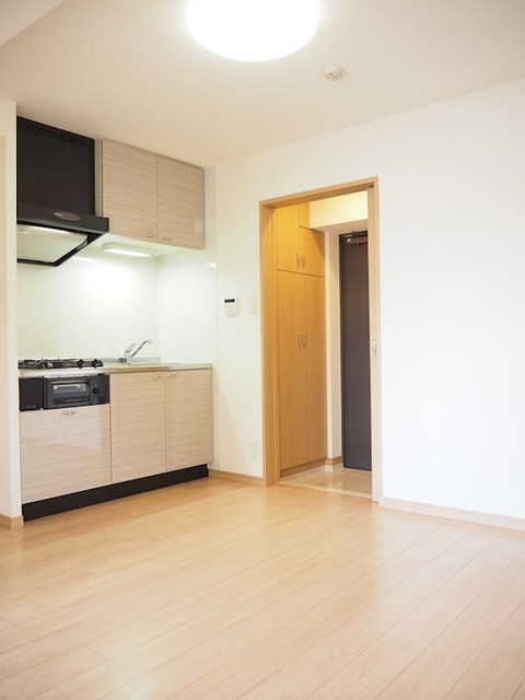 居室・リビング　きれいなお部屋です