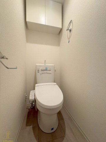 トイレ　セレニテ東梅田アリエ