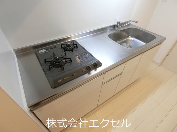 キッチン　まな板も置けお料理もし易い2口キッチンです。