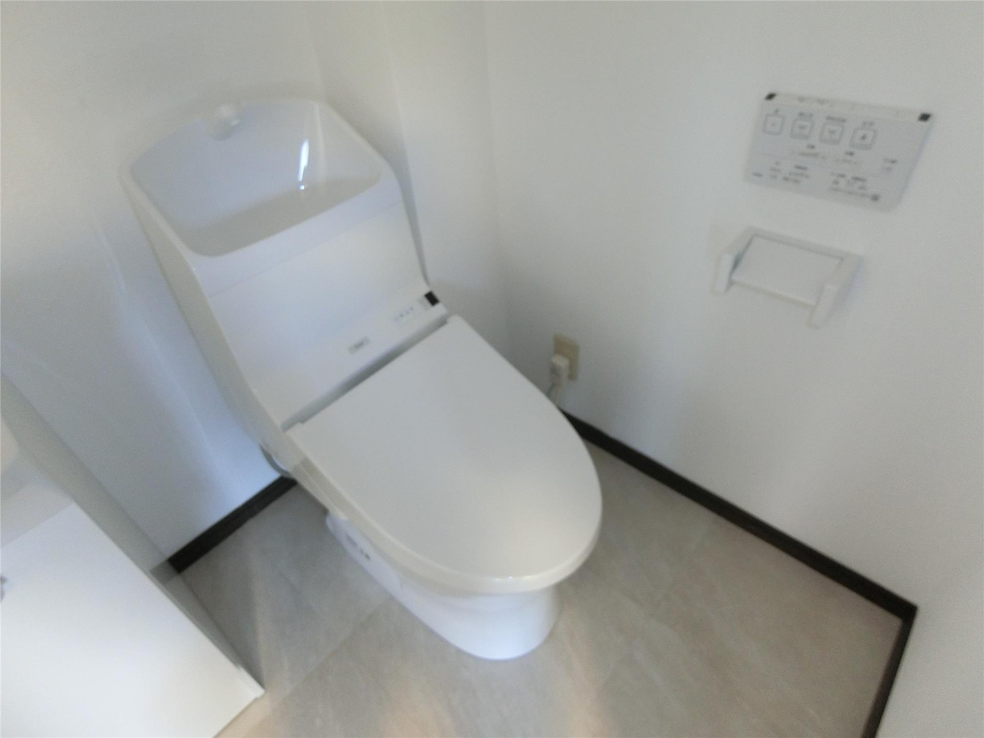 トイレ　同仕様画像