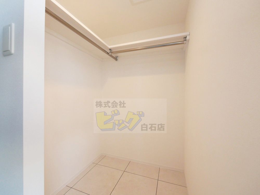 収納　広々ウォークインクローゼット完備しています♪