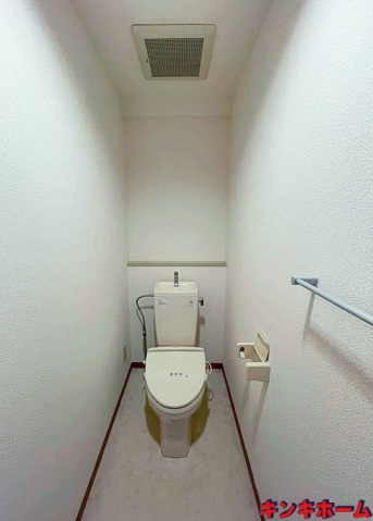 トイレ　写真は別のお部屋です。