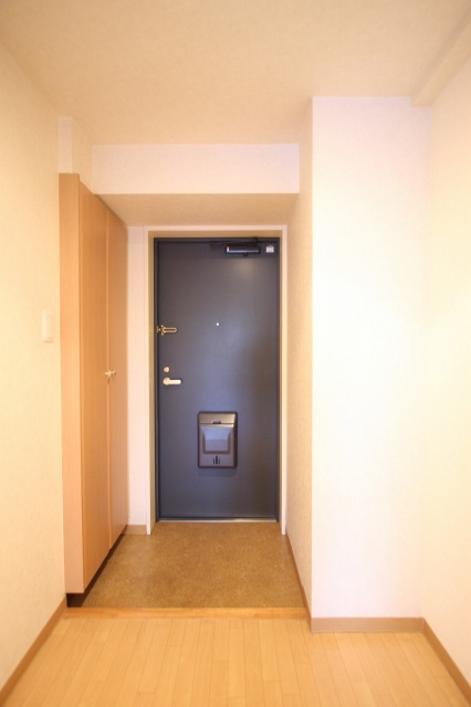 玄関　別号室画像