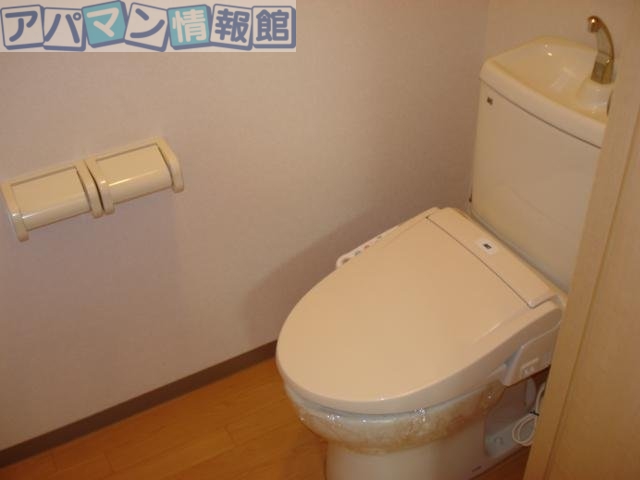 トイレ　シャワー付トイレ