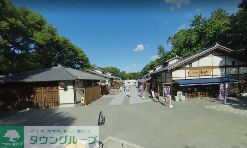 ショッピングセンター　金シャチ横丁義直ゾーン（ショッピングセンター）まで1110m