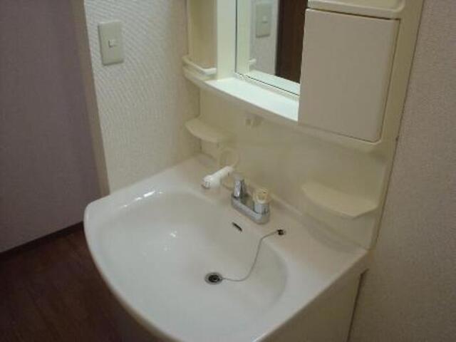 洗面設備　洗髪洗面化粧台