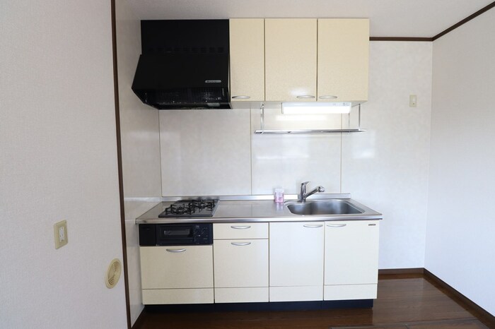 キッチン　システムキッチン（ガスコンロ付）