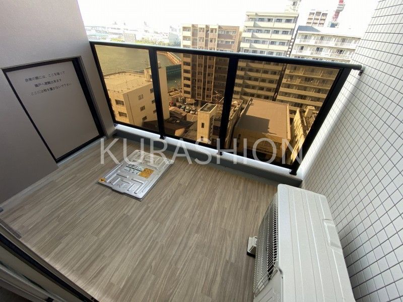 バルコニー　バルコニー