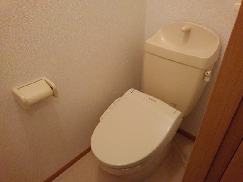 トイレ　図面と現状に相違がある場合には現状を優先