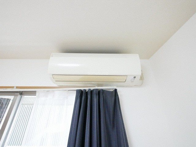 居室・リビング　こちらの居間で趣味の時間をお楽しみください