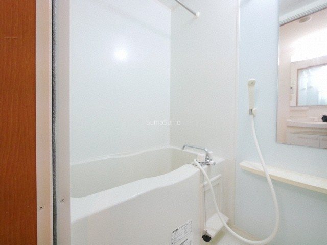 バス・シャワールーム　お風呂です