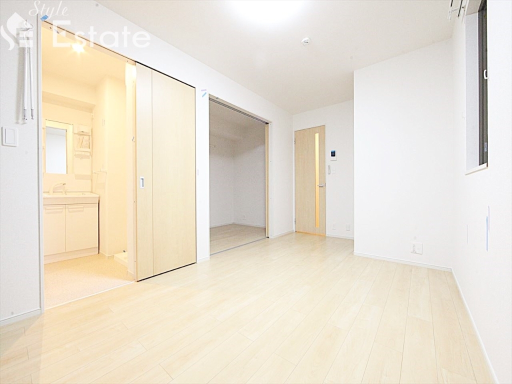 居室・リビング　リビング