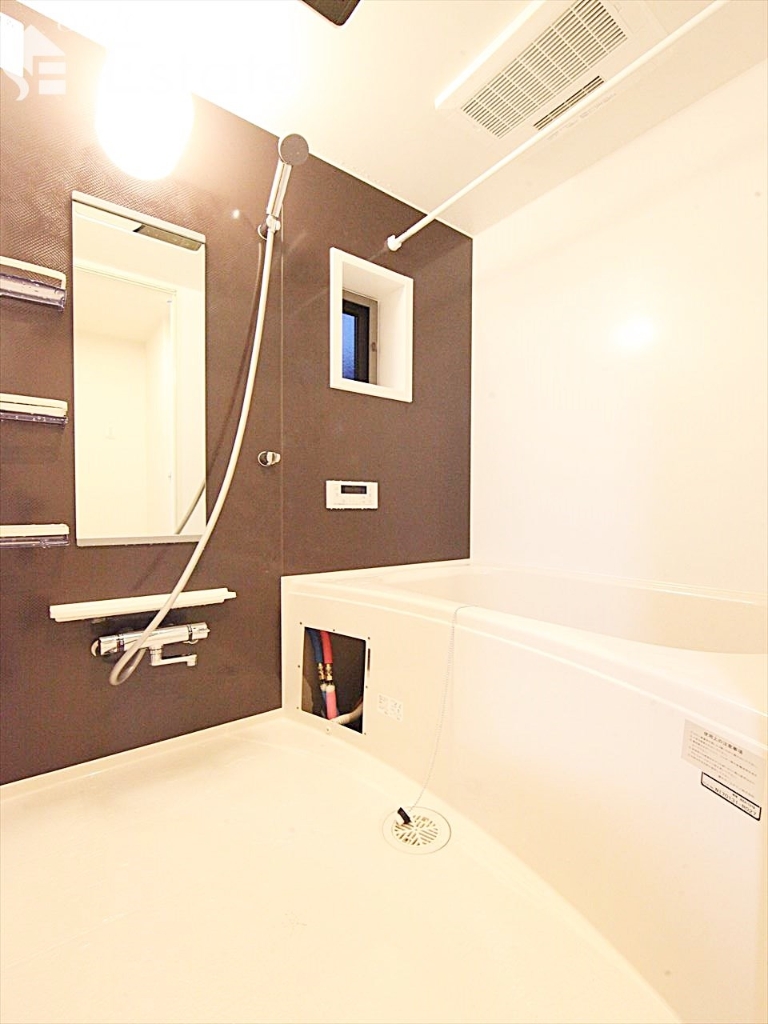 バス・シャワールーム　バスルーム　追い焚き機能付